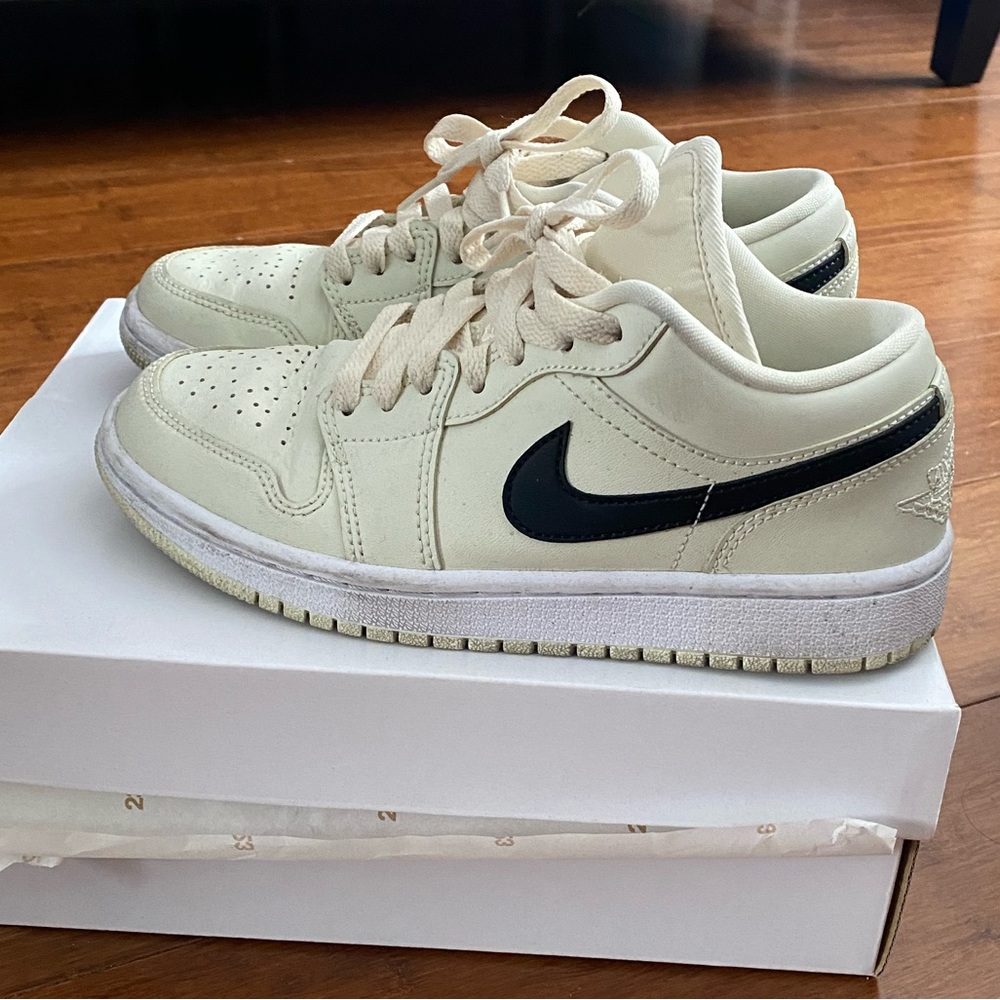 Air Jordan 1 Coconut Milk